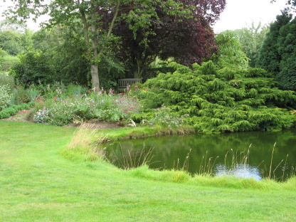 Gärten in England Cedar Farm